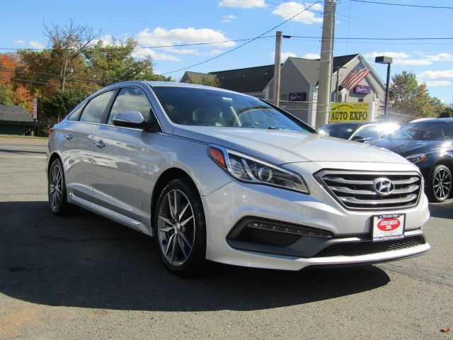 2015 Hyundai Sonata 2.0T Sport