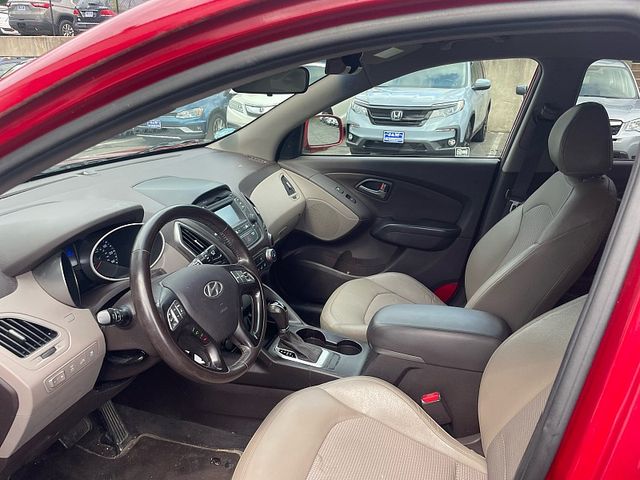 2015 Hyundai Tucson SE