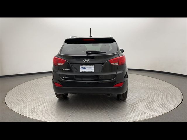 2015 Hyundai Tucson SE