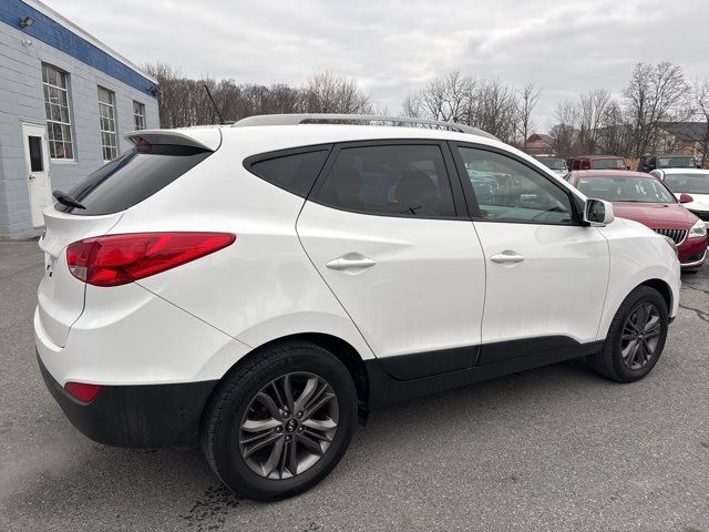 2015 Hyundai Tucson SE