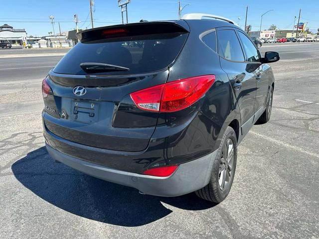 2015 Hyundai Tucson SE