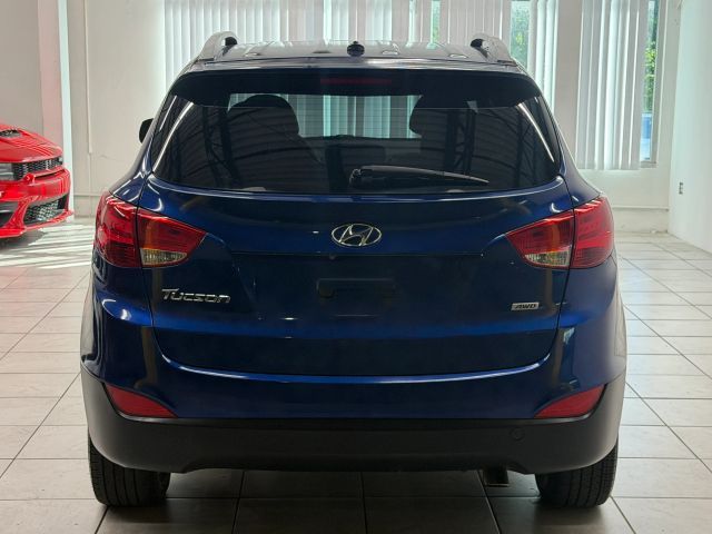 2015 Hyundai Tucson SE