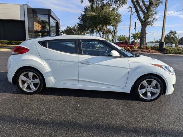 2015 Hyundai Veloster Base