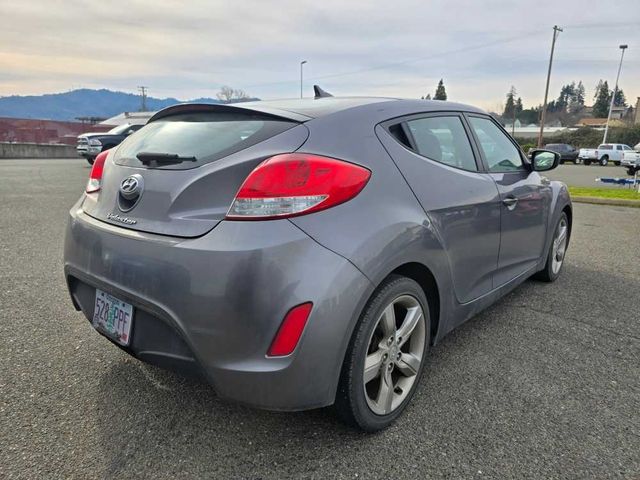 2015 Hyundai Veloster Base