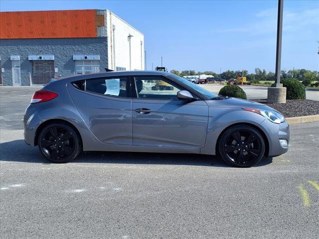 2015 Hyundai Veloster Base