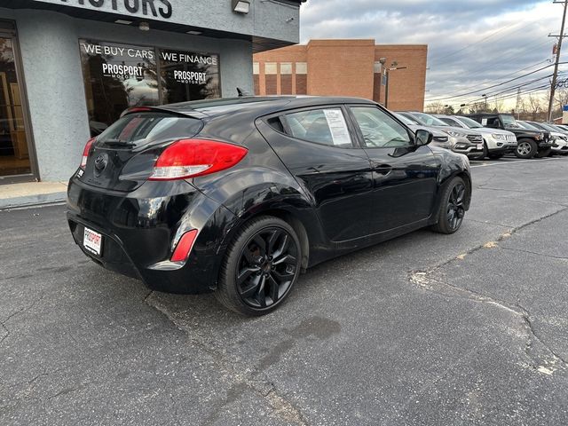 2015 Hyundai Veloster Base