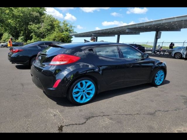 2015 Hyundai Veloster Base