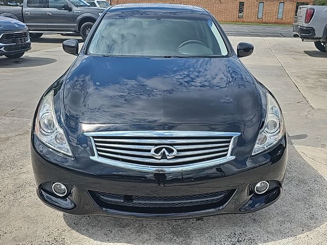 2015 INFINITI Q40 Base