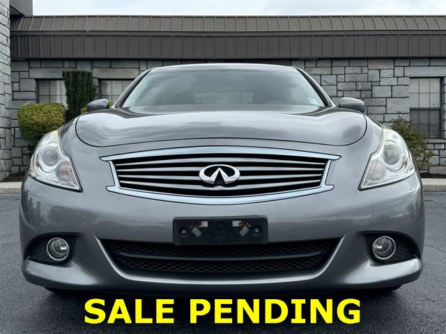 2015 INFINITI Q40 Base