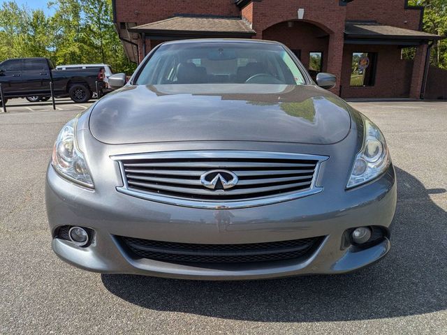 2015 INFINITI Q40 Base