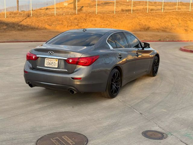 2015 INFINITI Q50 Premium