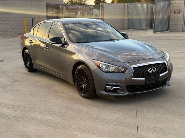 2015 INFINITI Q50 Premium