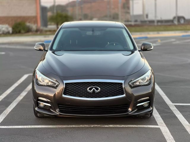 2015 INFINITI Q50 Premium