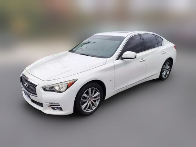 2015 INFINITI Q50 Premium