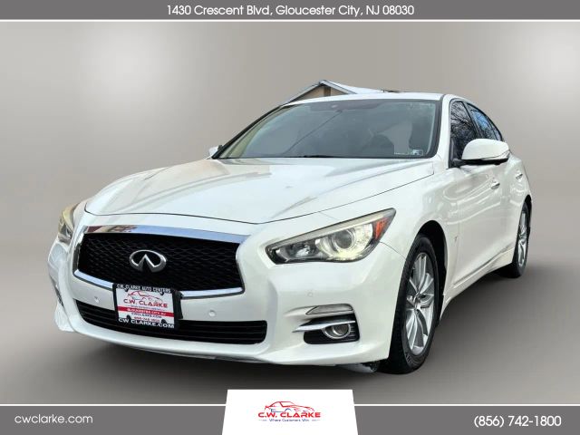 2015 INFINITI Q50 Premium