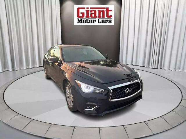 2015 INFINITI Q50 Premium