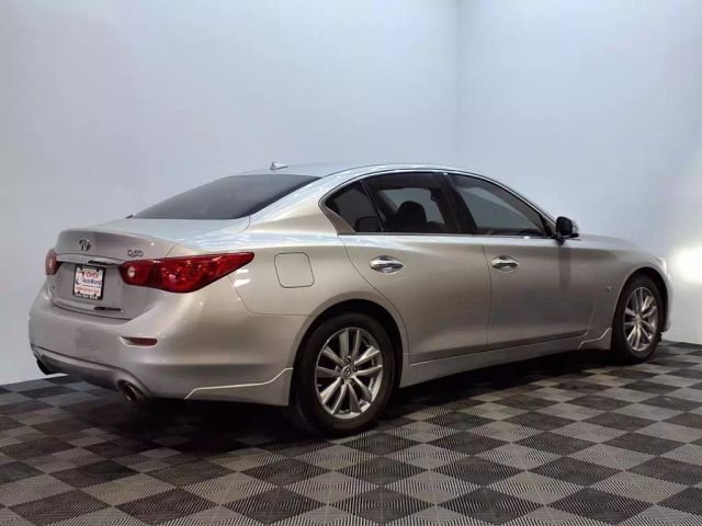 2015 INFINITI Q50 Premium