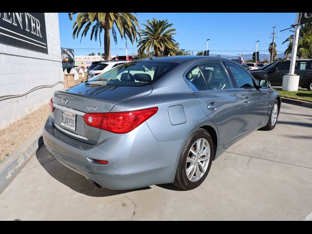 2015 INFINITI Q50 Base