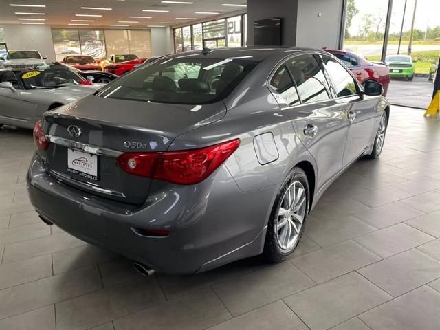 2015 INFINITI Q50 Base