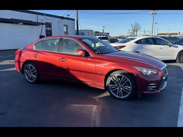 2015 INFINITI Q50 