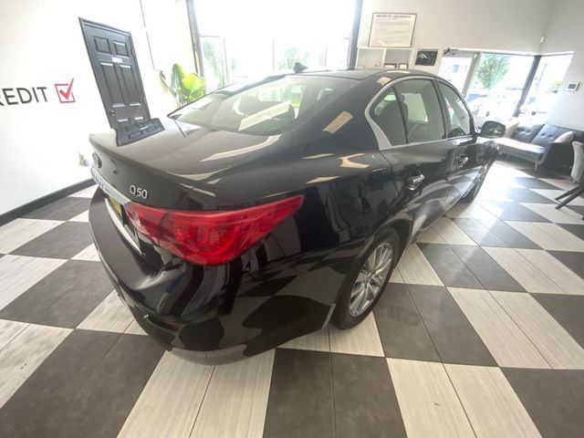 2015 INFINITI Q50 Premium