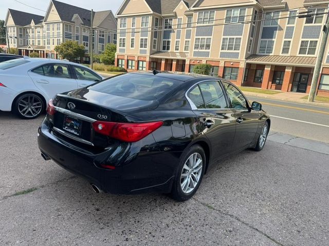 2015 INFINITI Q50 Base