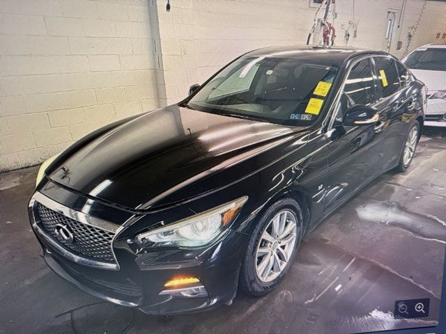 2015 INFINITI Q50 Base