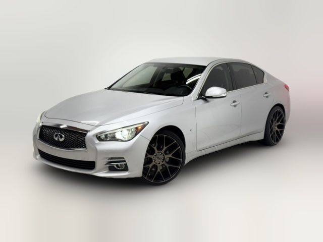 2015 INFINITI Q50 Base