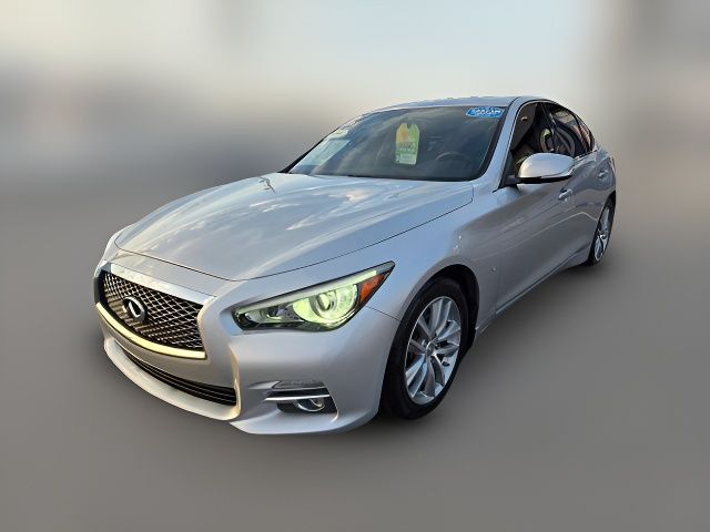 2015 INFINITI Q50 Base