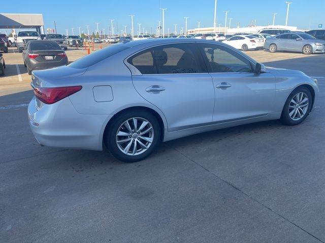 2015 INFINITI Q50 Base