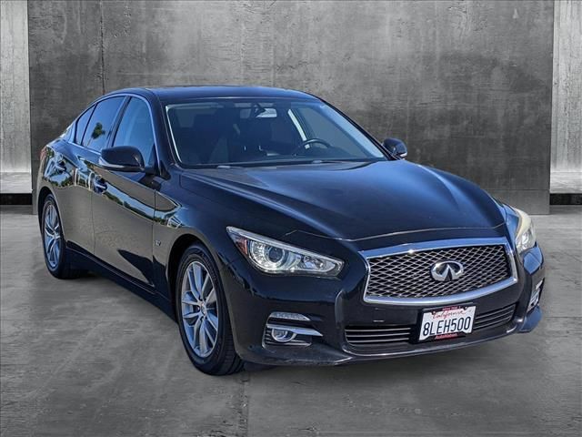 2015 INFINITI Q50 Base