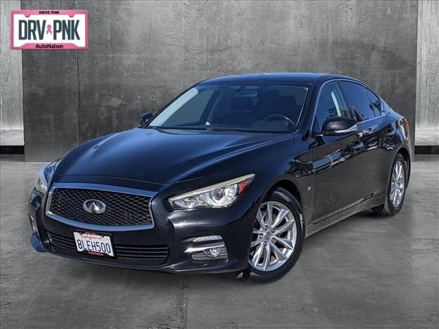 2015 INFINITI Q50 Base