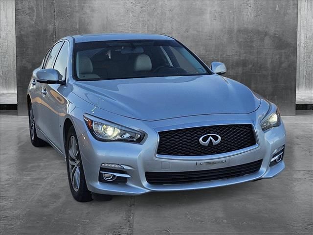 2015 INFINITI Q50 Base