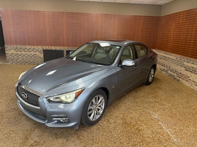 2015 INFINITI Q50 Base