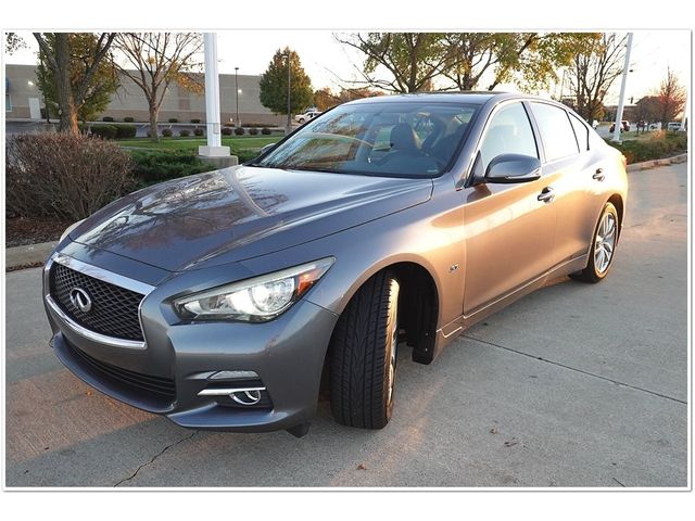 2015 INFINITI Q50 Base