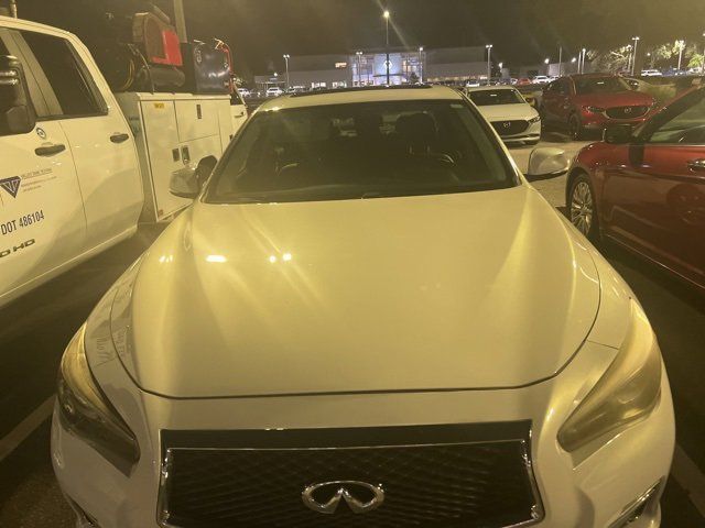 2015 INFINITI Q50 Base