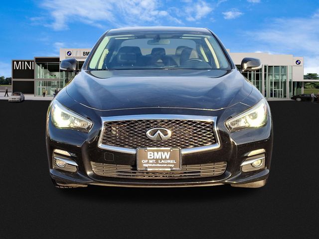 2015 INFINITI Q50 Base