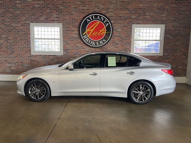 2015 INFINITI Q50 Base