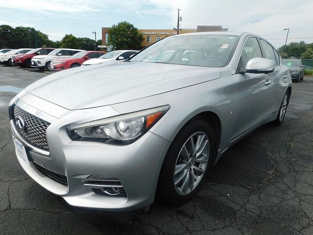 2015 INFINITI Q50 Premium