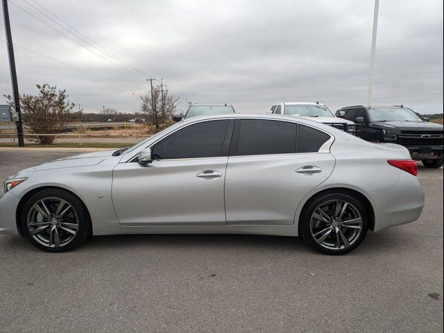 2015 INFINITI Q50 