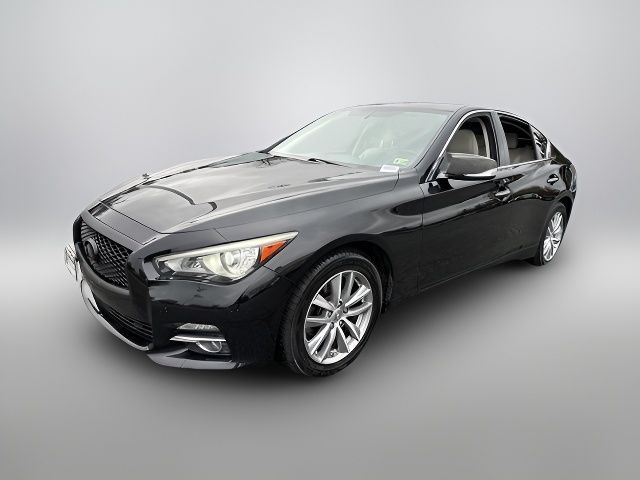 2015 INFINITI Q50 Base