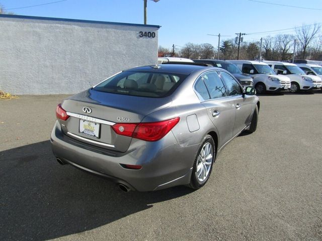 2015 INFINITI Q50 Base