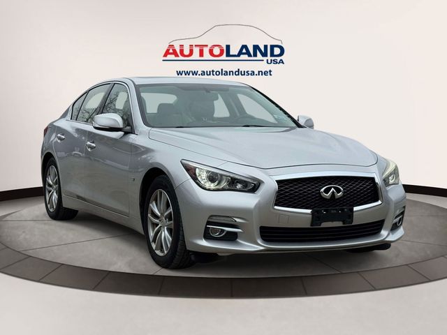 2015 INFINITI Q50 Premium