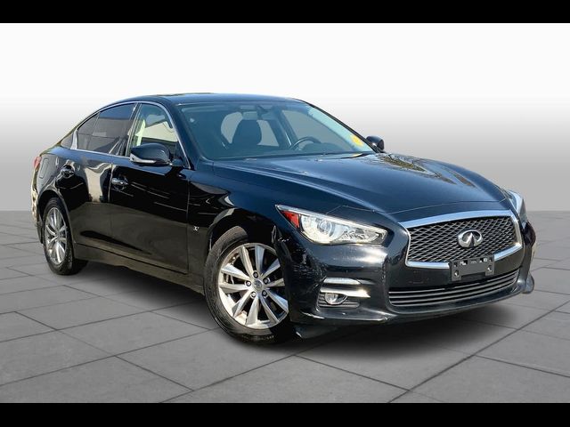 2015 INFINITI Q50 Base