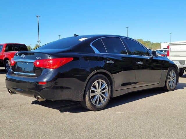 2015 INFINITI Q50 Premium