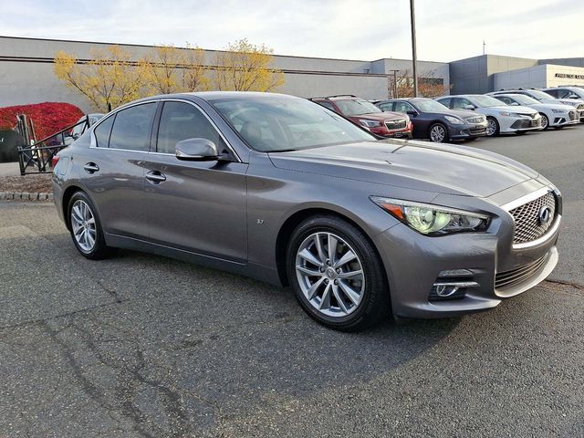 2015 INFINITI Q50 Premium