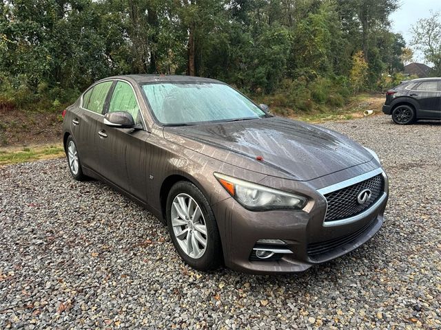 2015 INFINITI Q50 Premium