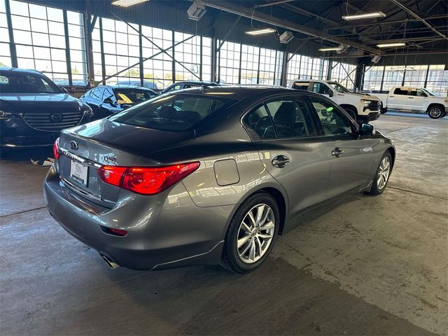 2015 INFINITI Q50 Premium