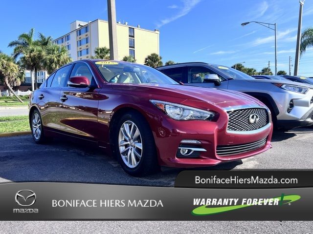 2015 INFINITI Q50 Premium