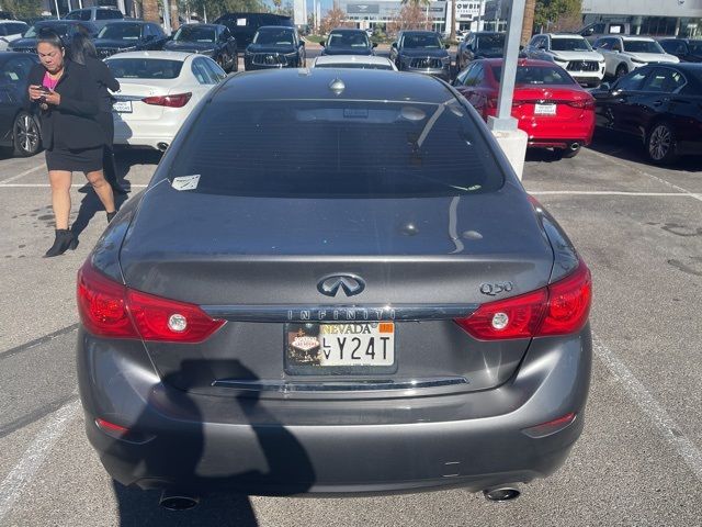 2015 INFINITI Q50 Premium